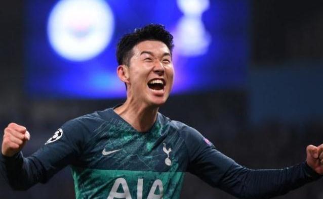 九游会Uzi焦点对战，詹姆斯与40激战巴塞罗那分钟，出色发挥胜负难料！比赛高潮迭起的简单介绍