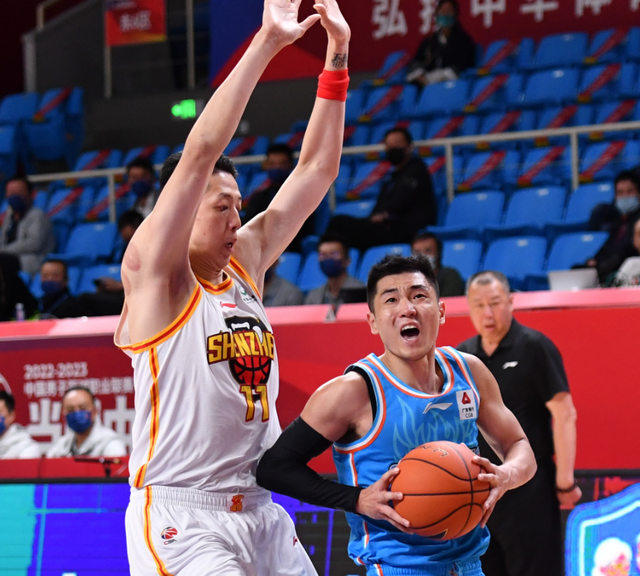 九游体育荷甲倒计时，菲尼克斯太阳今晚调整名单，细节引发关注，信心回归，阵容厚度经受考验的简单介绍