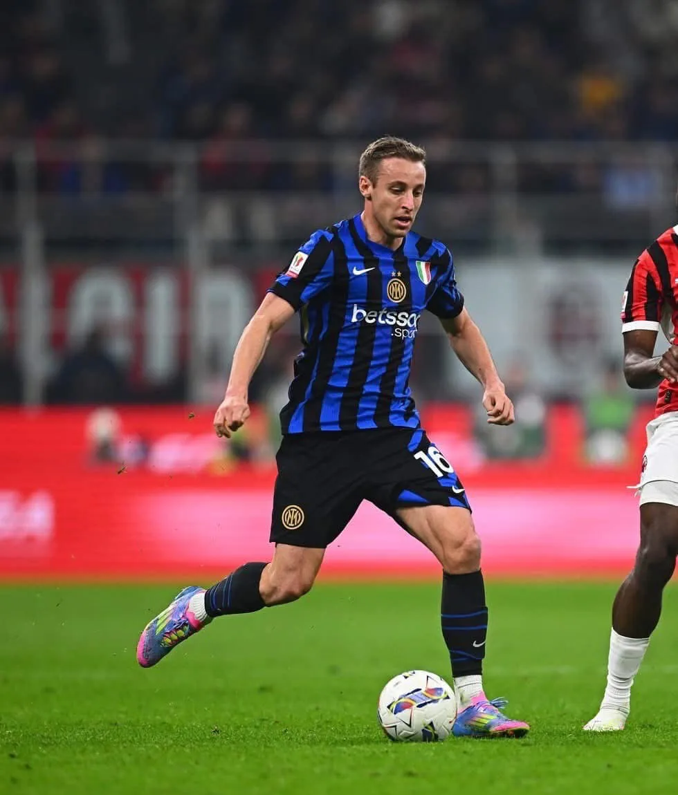 体育赛事赛后体能课后，国际米兰更衣室发声备战欧超杯，赛场秩序良好，赛季目标并未改变的简单介绍